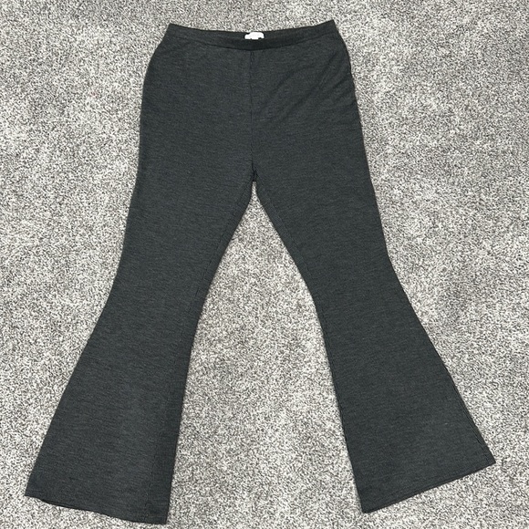 Colsie Black Wide Leg Pants - Picture 1 of 11